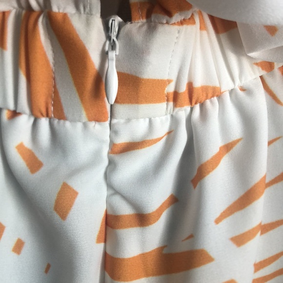 NWT Bishop + Young Jet Set Romper Size Large Riviera Print - Picture 9 of 14